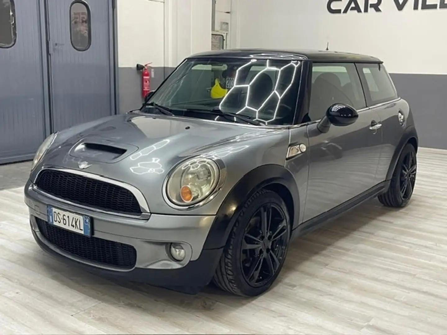 MINI Cooper S Mini 1.6 16V Cooper S Salt Grau - 2