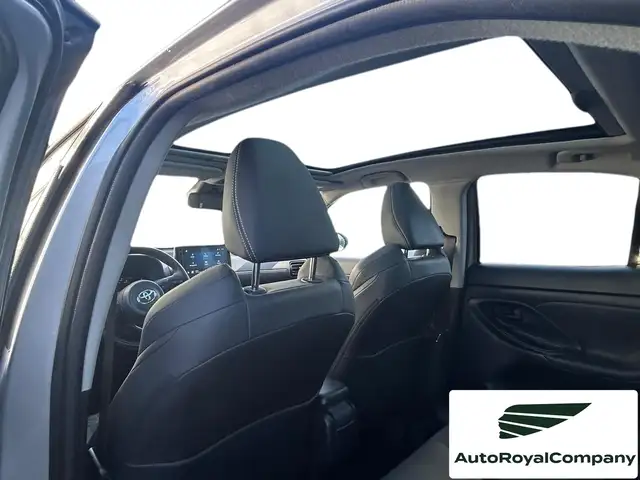 Toyota Yaris Cross view 13