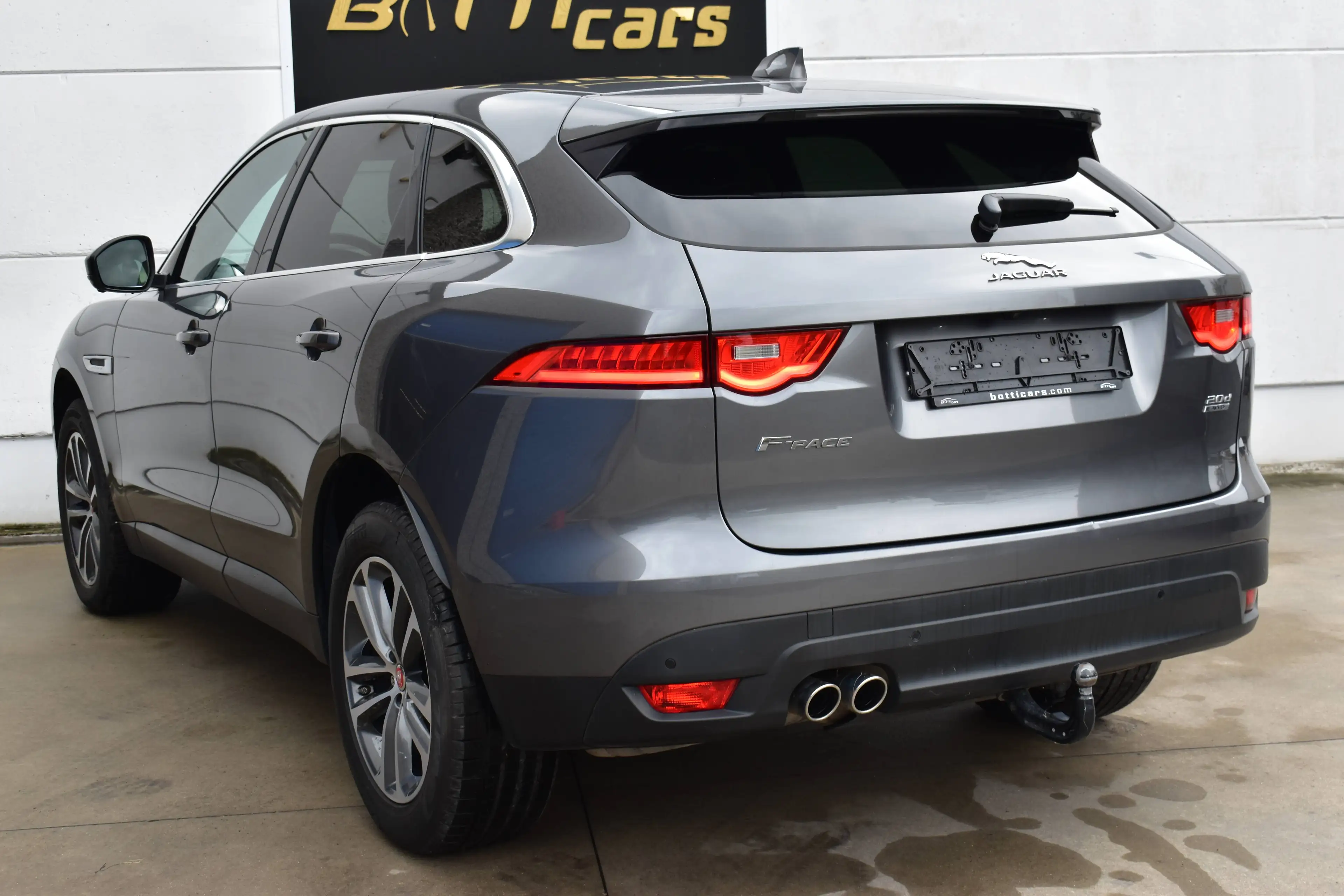 Jaguar F-Pace 2.0 D AWD || Prestige || Leder || Zetelverwarming || Meridan sound || Camera || Trekhaak — photo 5