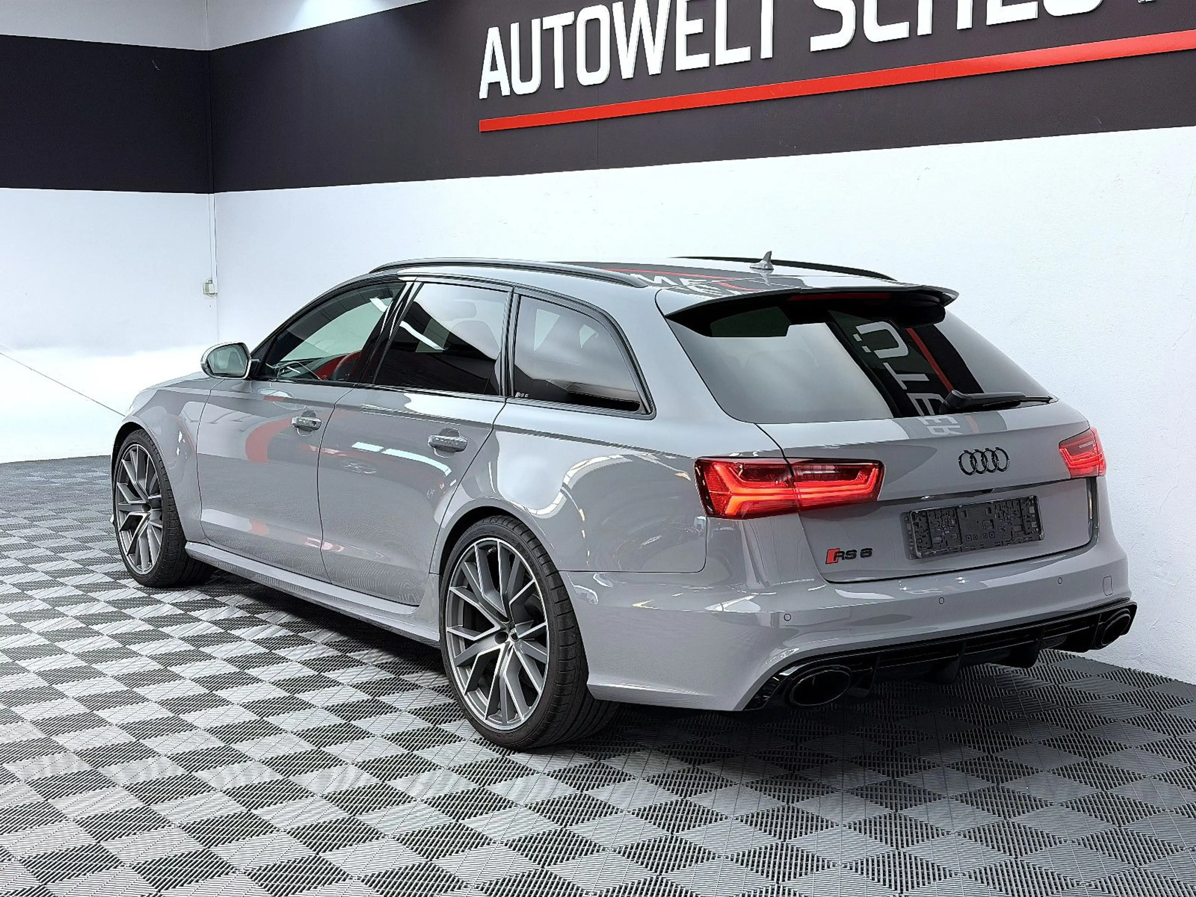 Audi RS6 Avant 4.0 TFSI Performance *V/max*RS AGA* — photo 4