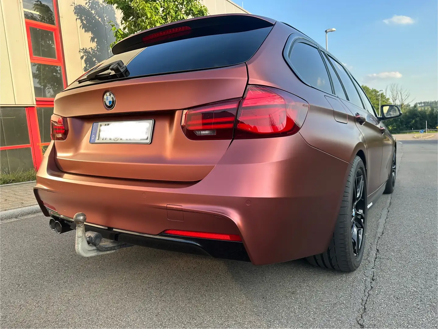 BMW 330 330d Touring Aut. Edition M Sport Shadow - 2