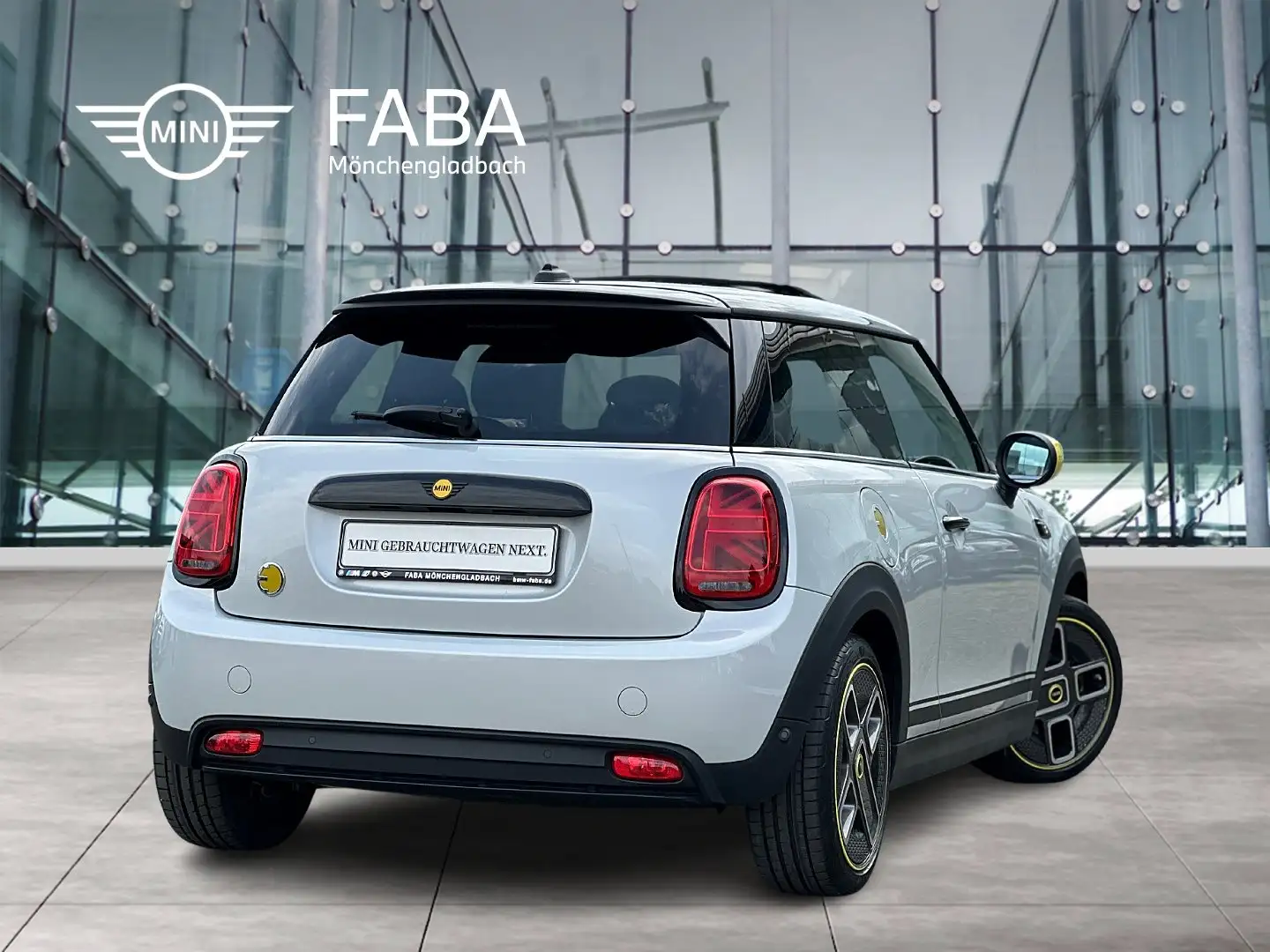 MINI Cooper SE Hatch DAB LED Pano.Dach Navi Tempomat Weiß - 2