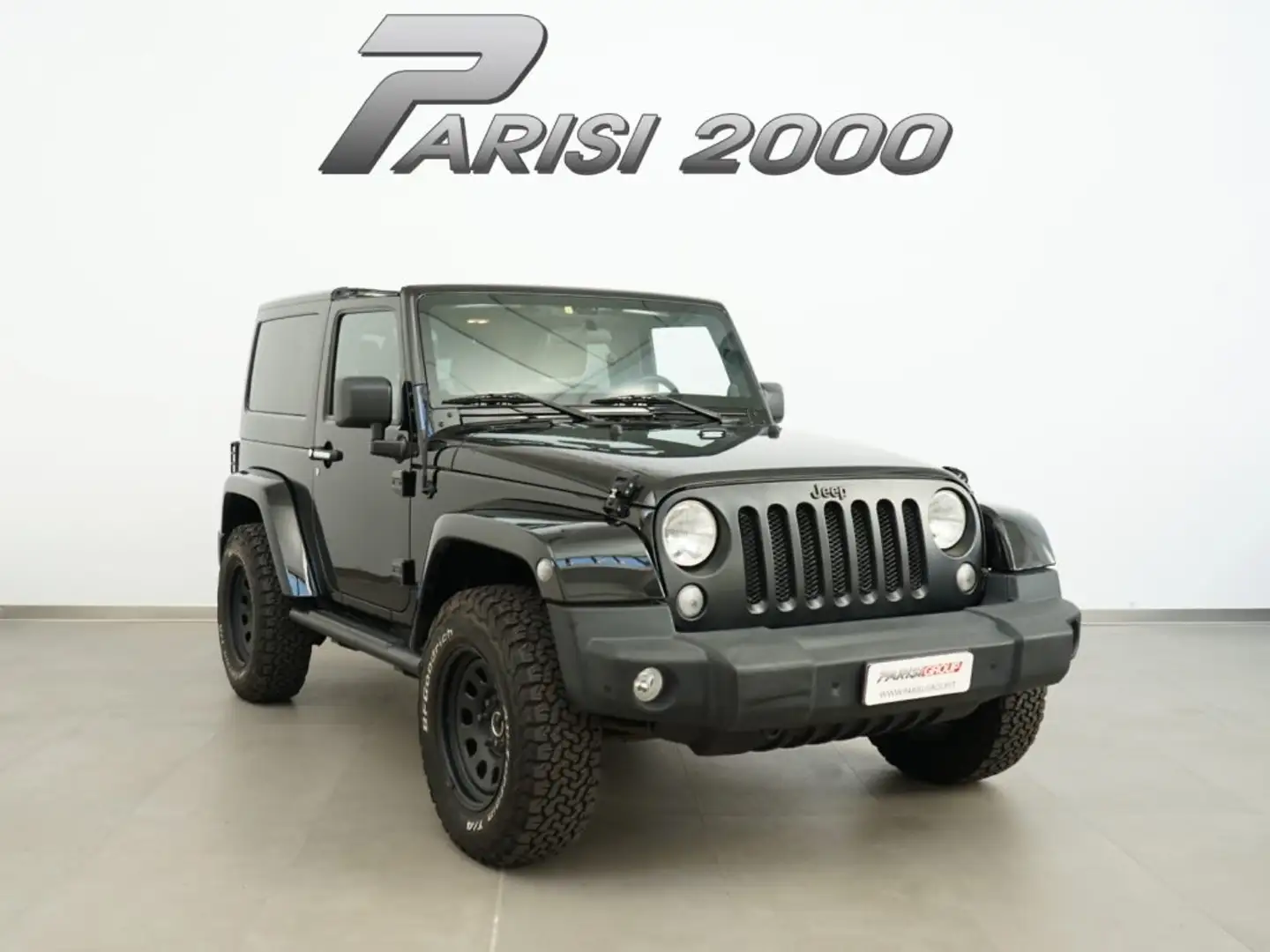 Jeep Wrangler Sahara 2.8D 200CV 4X4 Cabrio *PROMO PARISI GROUP* Чорний - 2