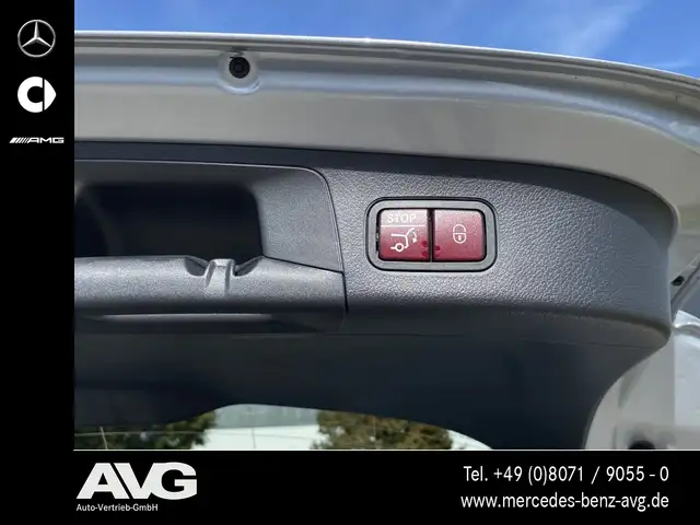Mercedes-Benz GLA view 21