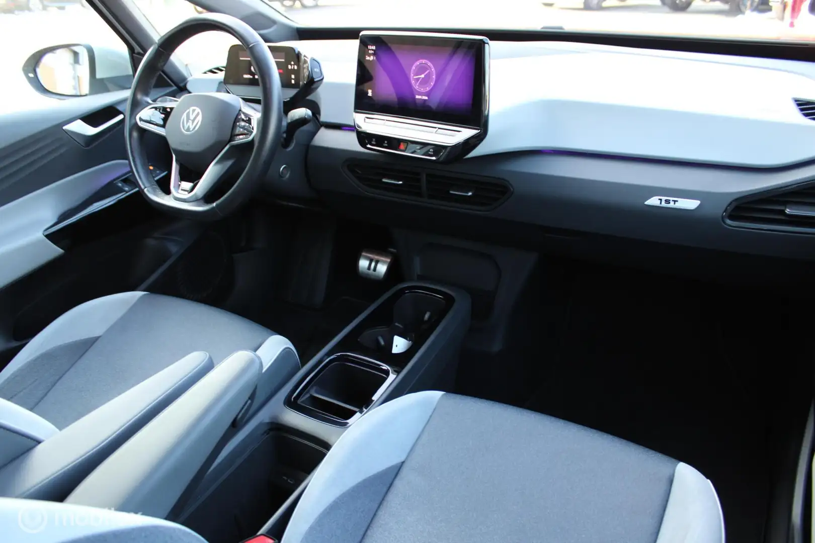 Volkswagen ID.3 First Plus 58 kWh, Stoel-stuurverwarming, Donker g Weiß - 2