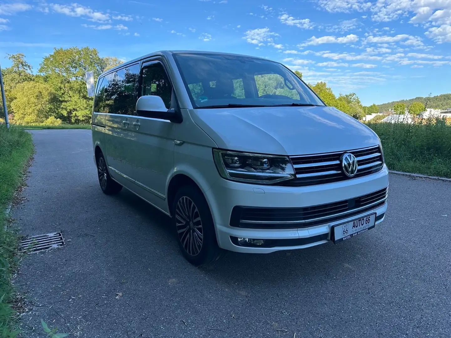 Volkswagen T6 Transporter T6 Multivan 2.0TDI DSG Generation Six|ACC| Kamer Weiß - 1