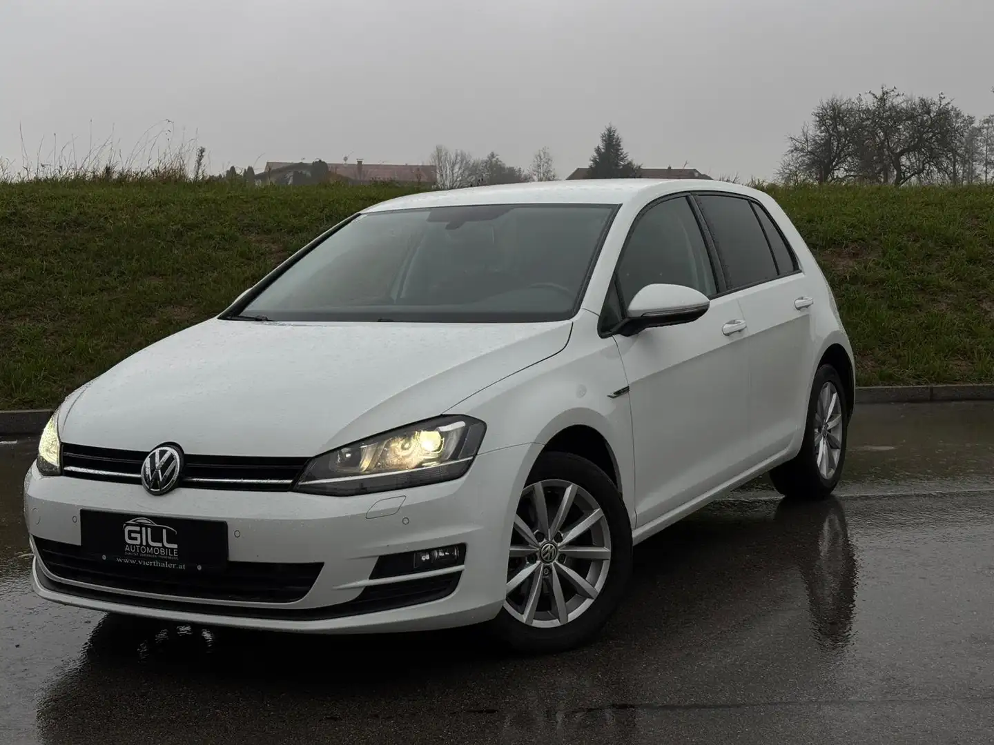 Volkswagen Golf Lounge, BMT, 4Motion Weiß - 1