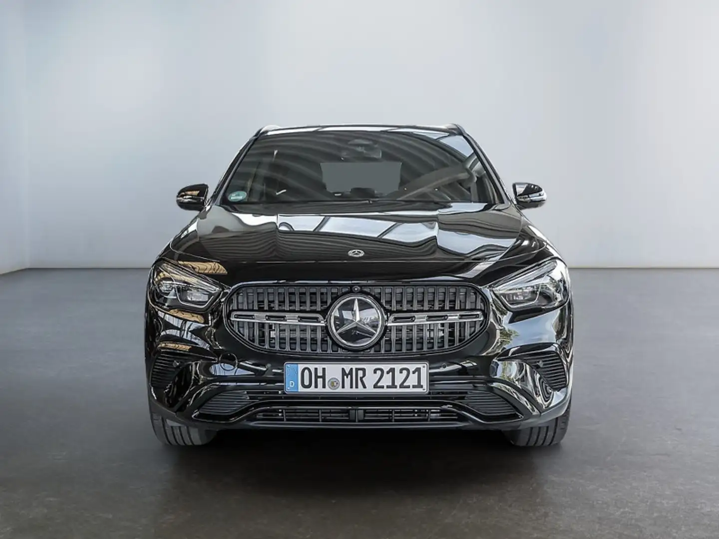 Mercedes-Benz GLA 200 NIGHT PROGRESSIVE MULTI 360 AHK DISTR Schwarz - 2