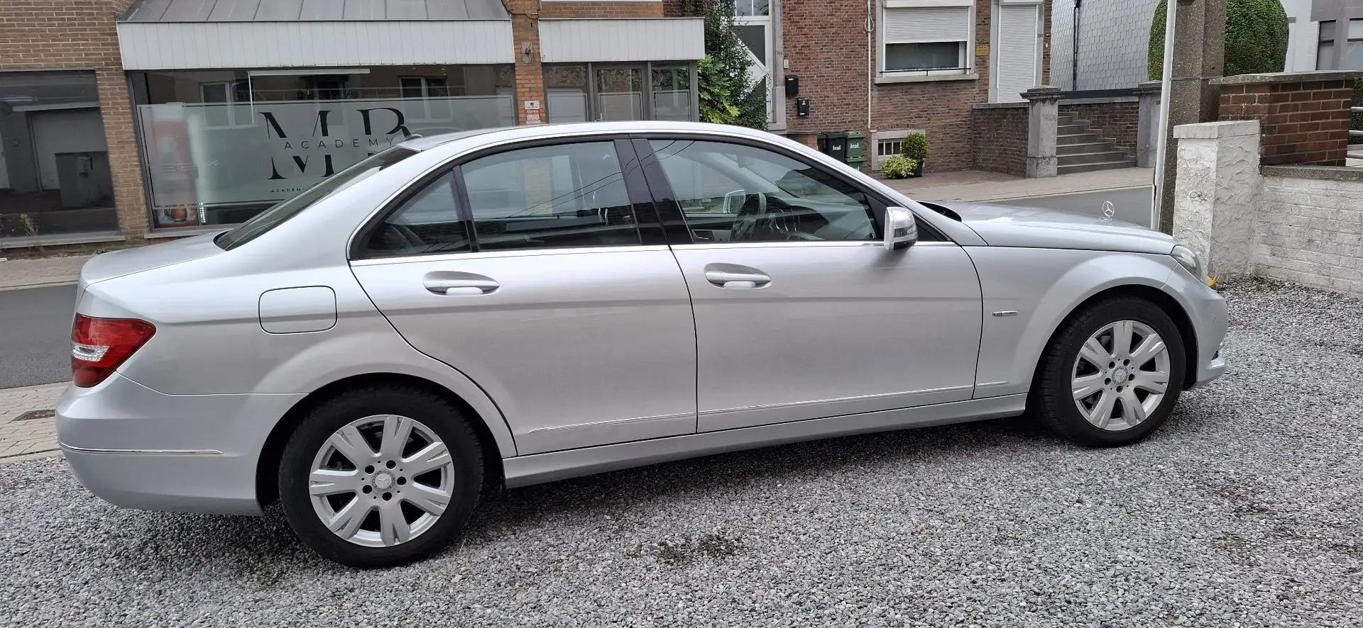 Mercedes-Benz C 200 CDI BlueEFFICIENCY - 2