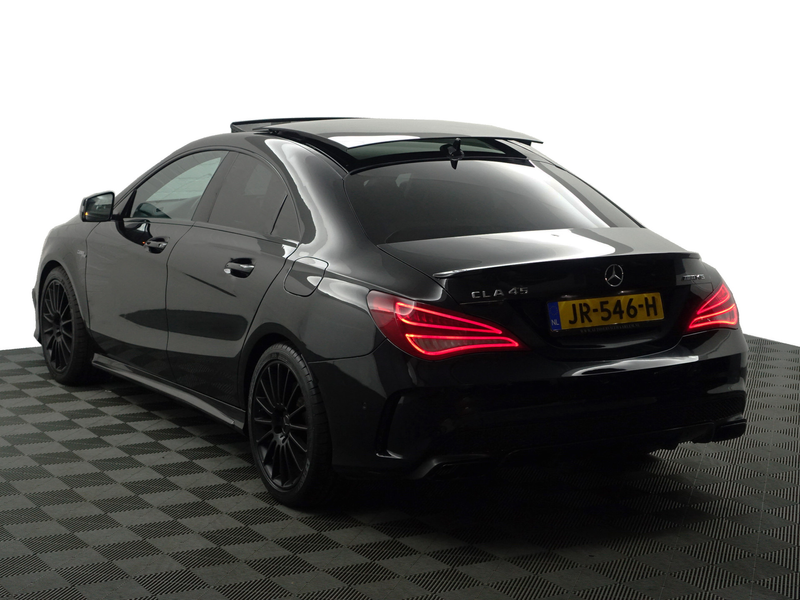 Mercedes-Benz CLA 45 AMG 4MATIC Edition 1 Aut- Performance Interieur, Panod — photo 6