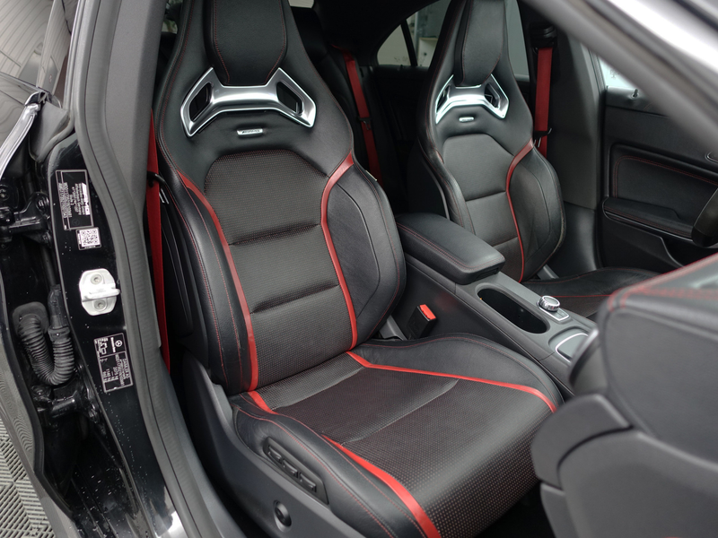 Mercedes-Benz CLA 45 AMG 4MATIC Edition 1 Aut- Performance Interieur, Panod — photo 3