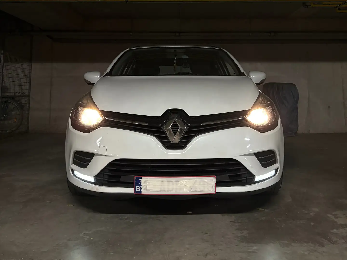 Renault Clio Clio Grandtour Energy dCi 75 Business Blanc - 1