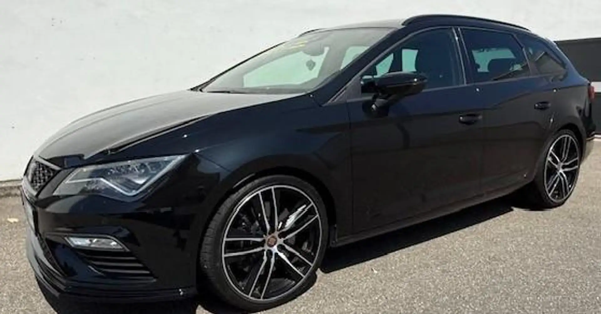 SEAT Leon ST 2.0 TSI Cupra 4Drive OPF(EURO 6d-TEMP) Negro - 1