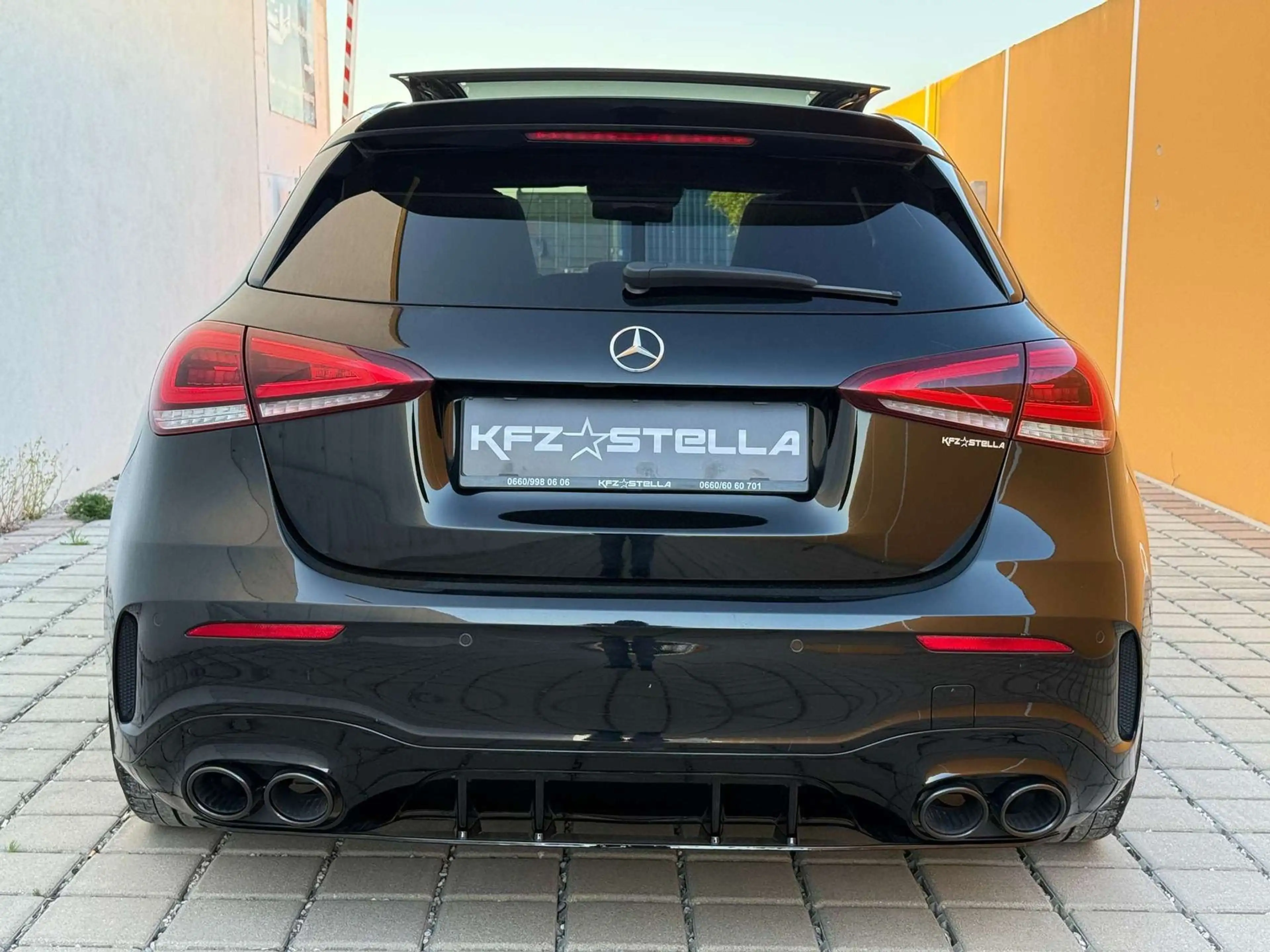 Mercedes-Benz A 35 AMG 4Matic Performance Lenkrad / Pano / 360 Kam / Burm — photo 5