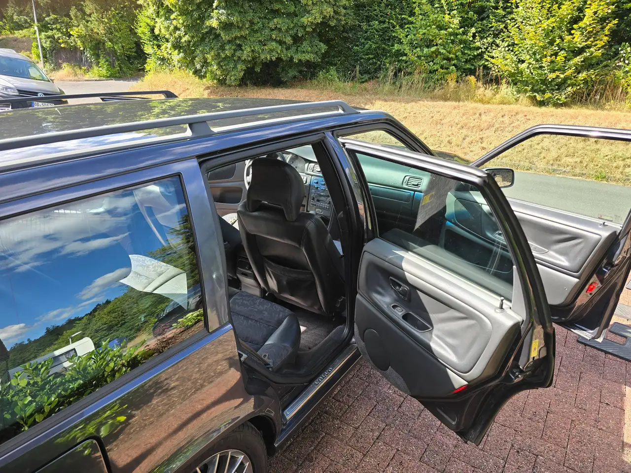 Volvo V70 2.5, foto 9