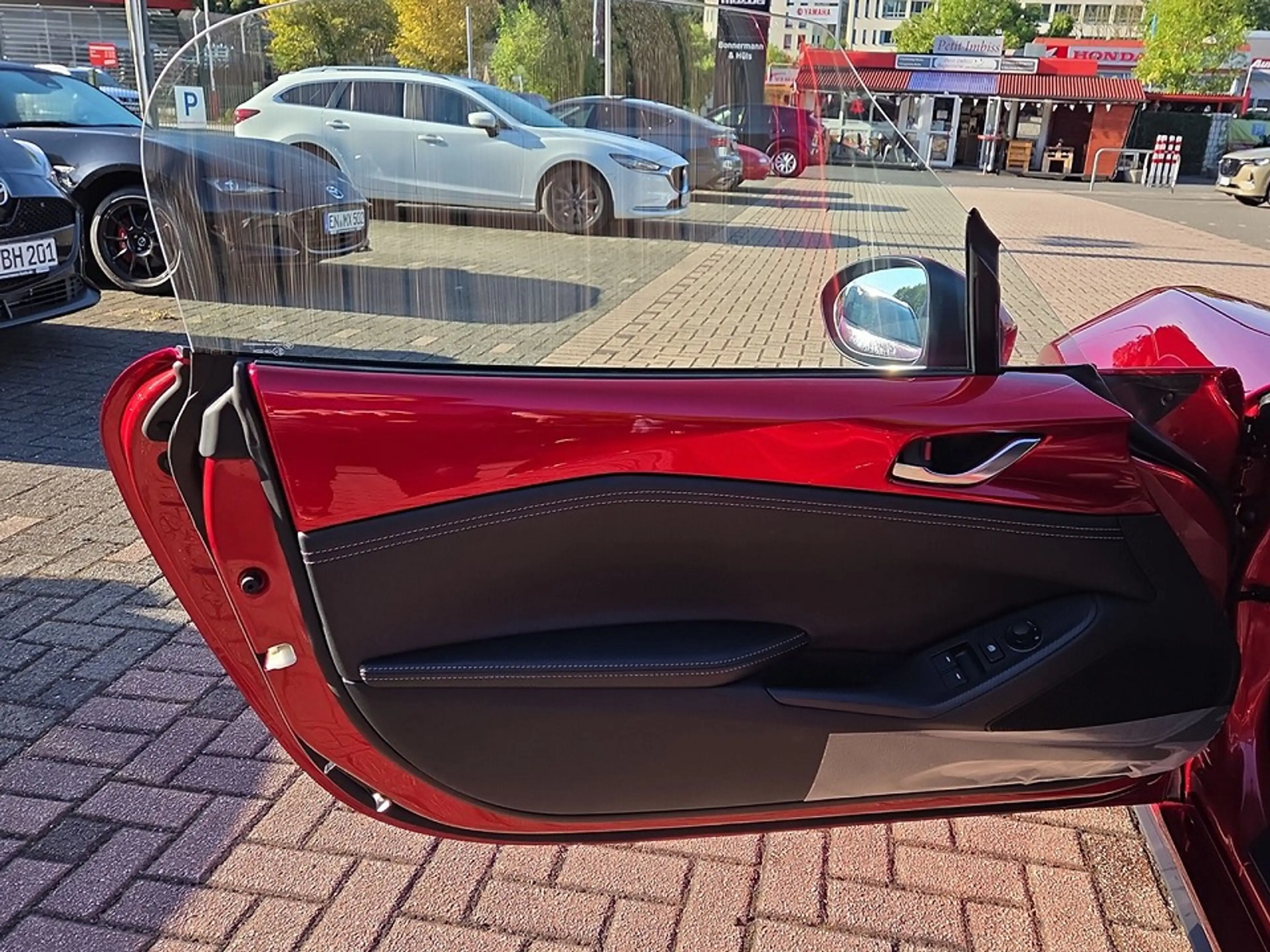 Mazda MX-5 1.5 Exclusive-line *Matrix-LED*BOSE* — photo 6