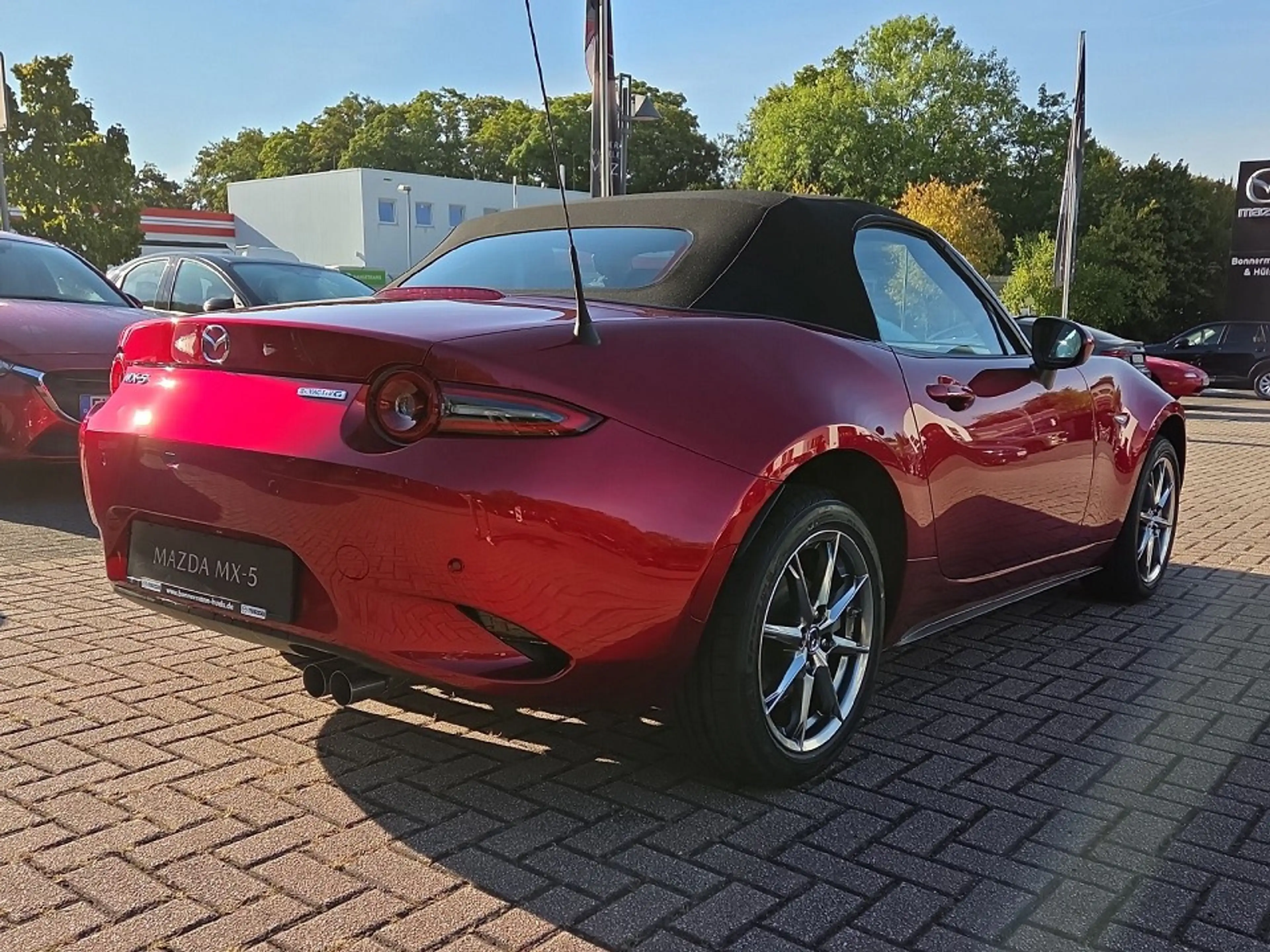 Mazda MX-5 1.5 Exclusive-line *Matrix-LED*BOSE* — photo 3
