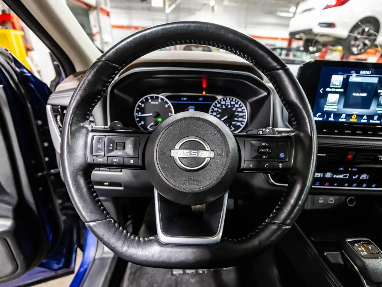 Nissan Rogue снимка Nissan Rogue