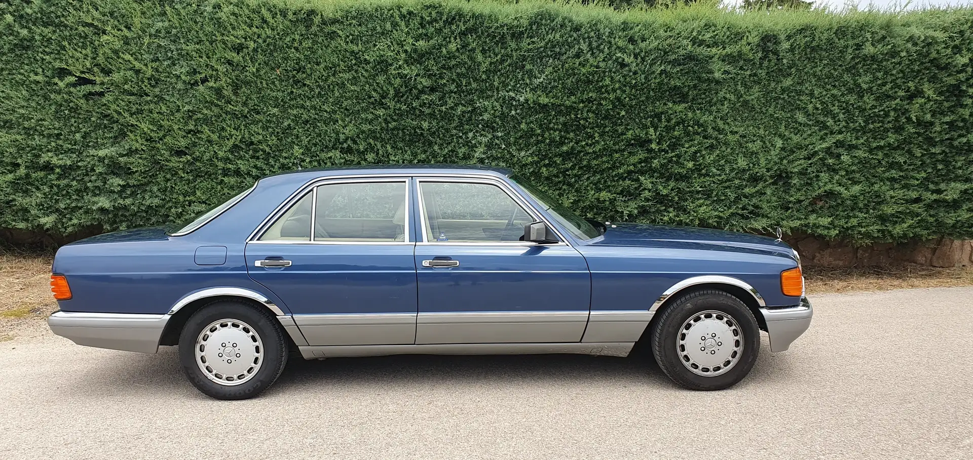 Mercedes-Benz S 300 300SE W126 Niebieski - 1