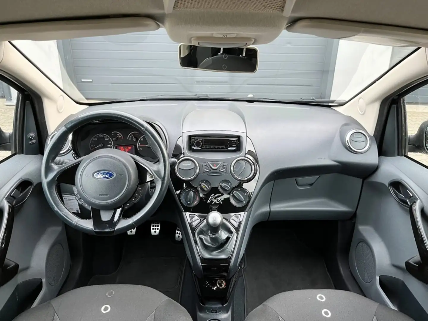 Ford Ka/Ka+ 1.2 METAL S/S / Airco / Bluetooth / NW DB RIEM & A Negro - 2