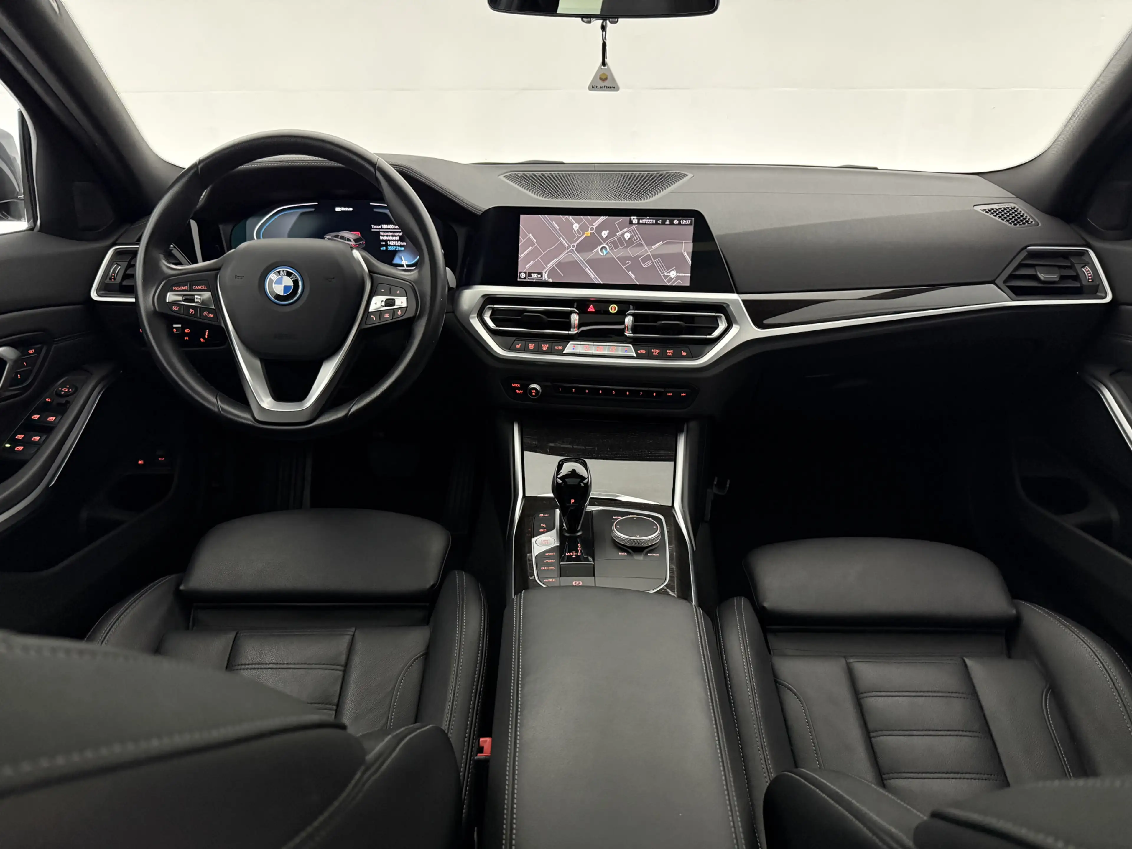 BMW 320 3-serie Touring 320e Business Edition | Pano | Vir — photo 2