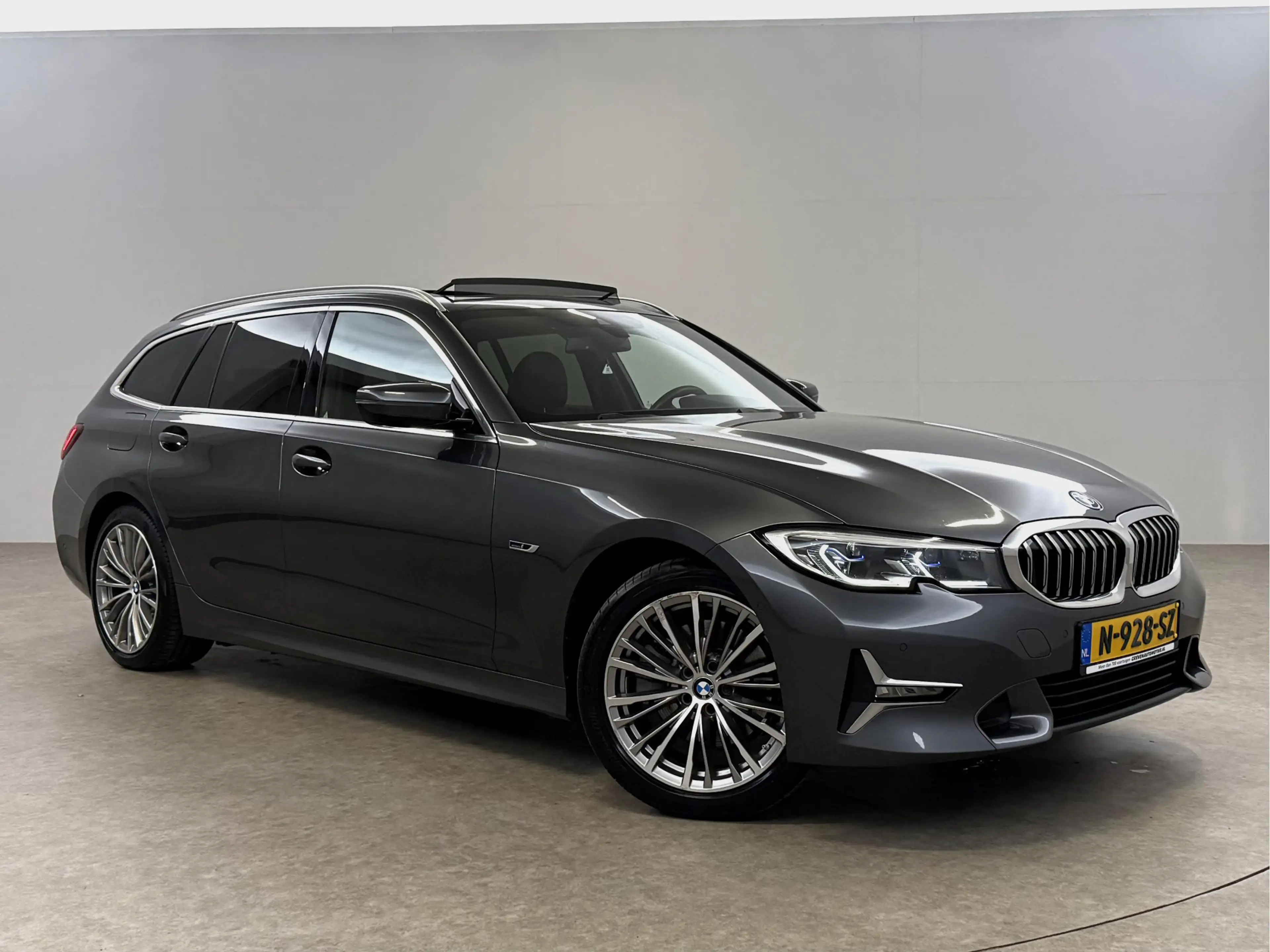 BMW 320 3-serie Touring 320e Business Edition | Pano | Vir — photo 6