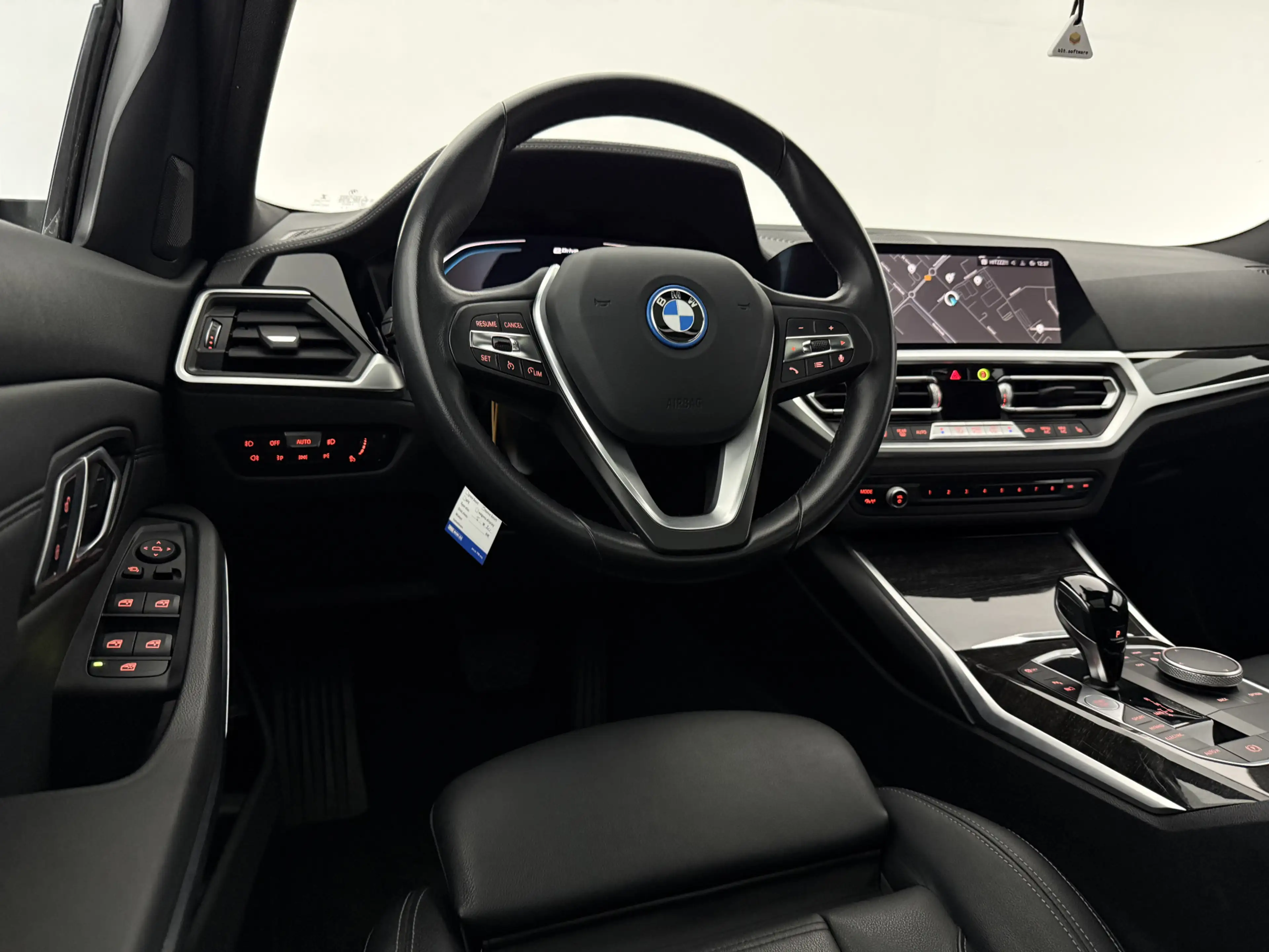 BMW 320 3-serie Touring 320e Business Edition | Pano | Vir — photo 14