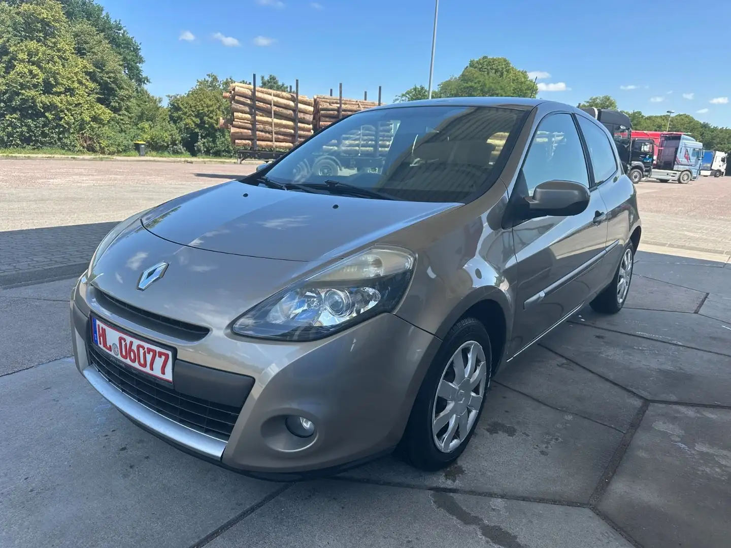 Renault Clio III Dynamique - 1