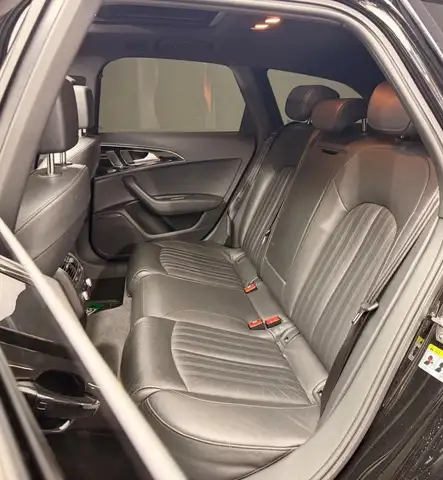 Audi A6 view 9