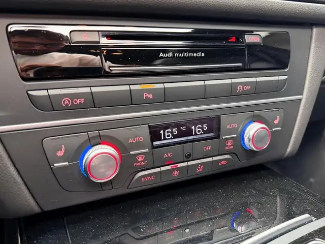 Audi A6 view 12