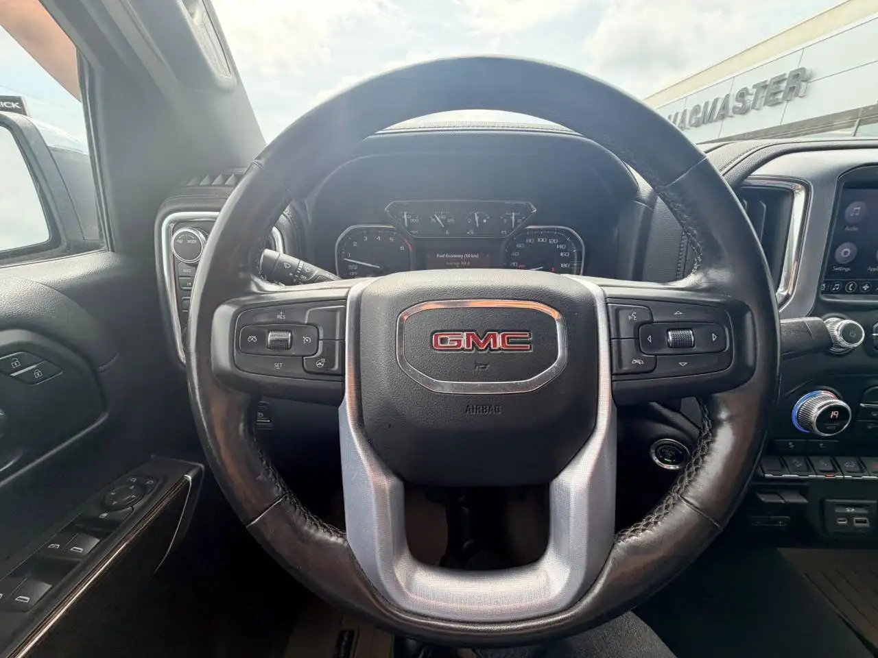GMC Sierra 1500 photo GMC Sierra 1500