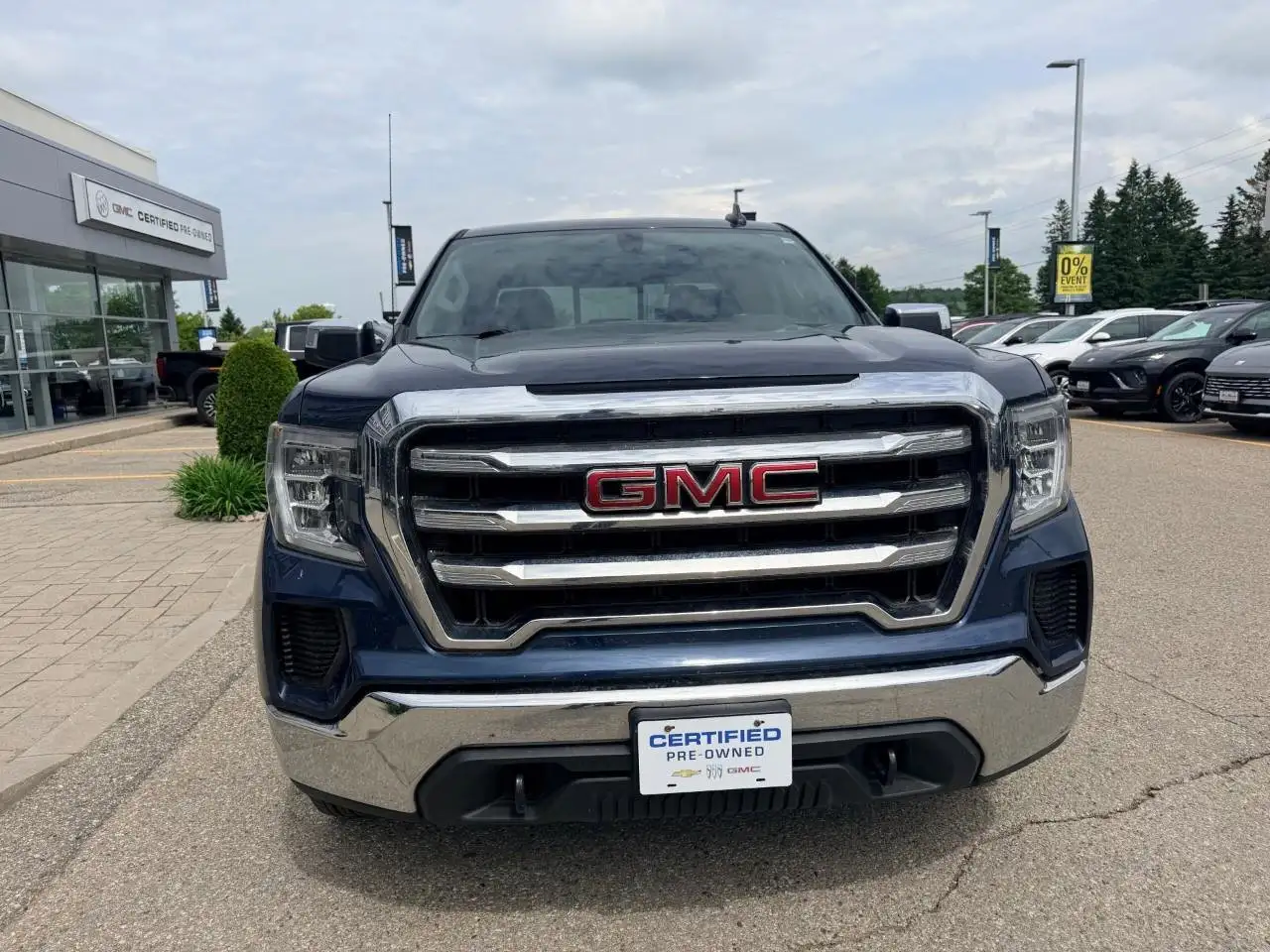 GMC Sierra 1500 photo GMC Sierra 1500