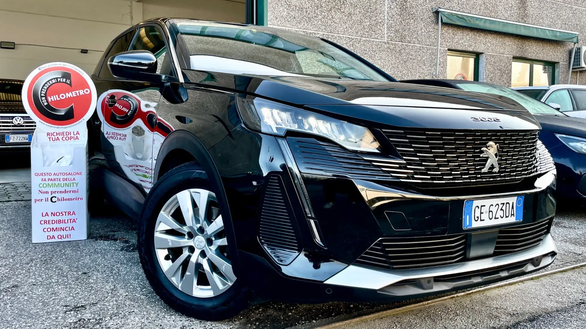 Peugeot 3008 BlueHDi 130 S&S Eat8 V. Cockpit Negru - 1
