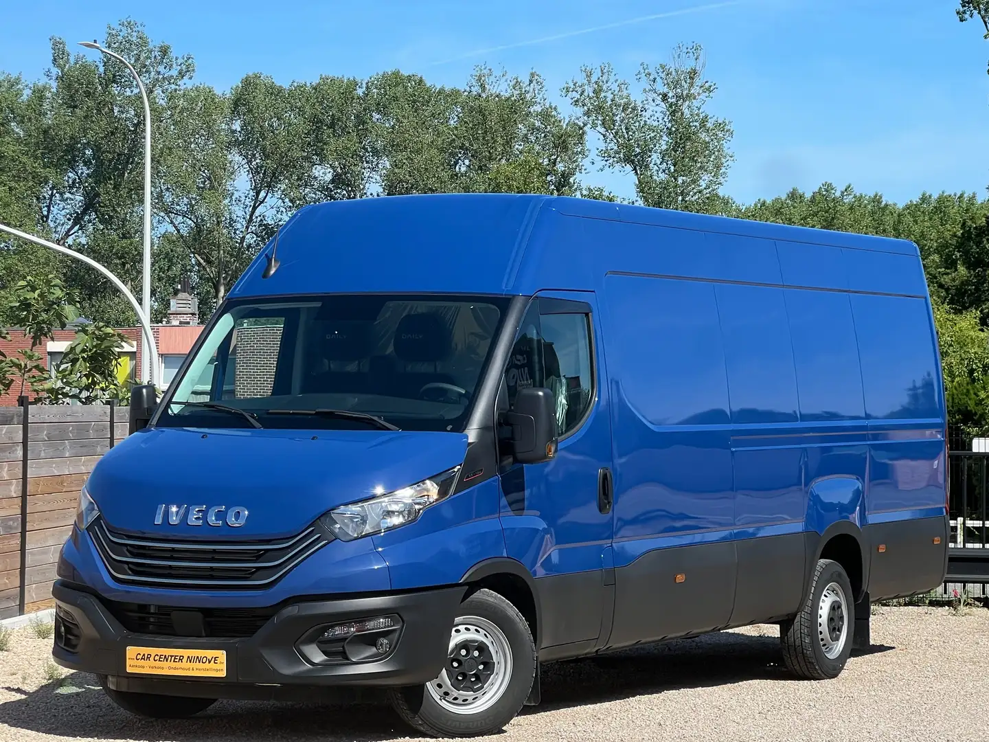Iveco Daily 33.677 EX BTW / NIEUWSTAAT / Albastru - 1