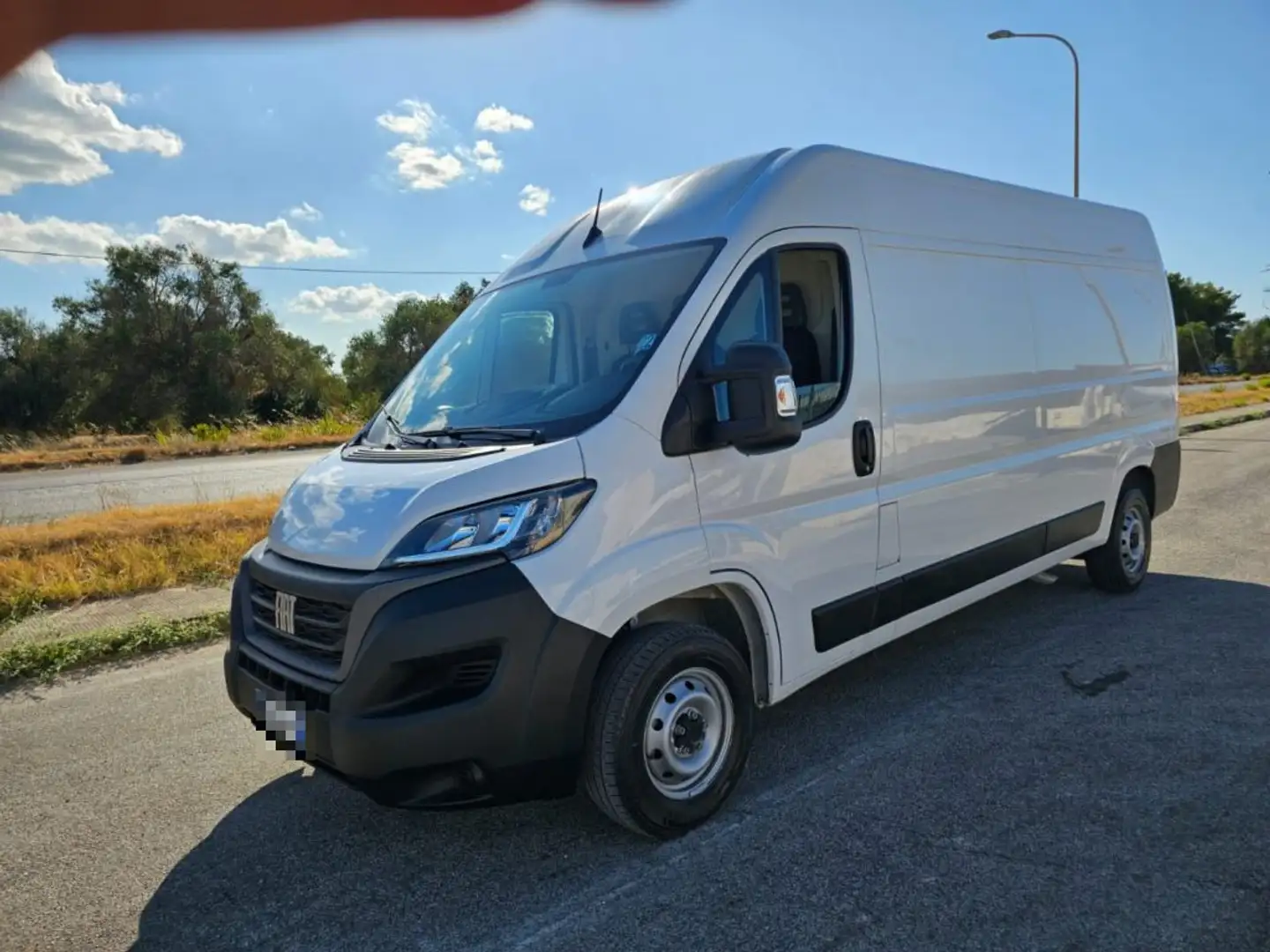 Fiat Ducato 35 2.2 Mjt 140CV L3H2 Furgone Weiß - 1
