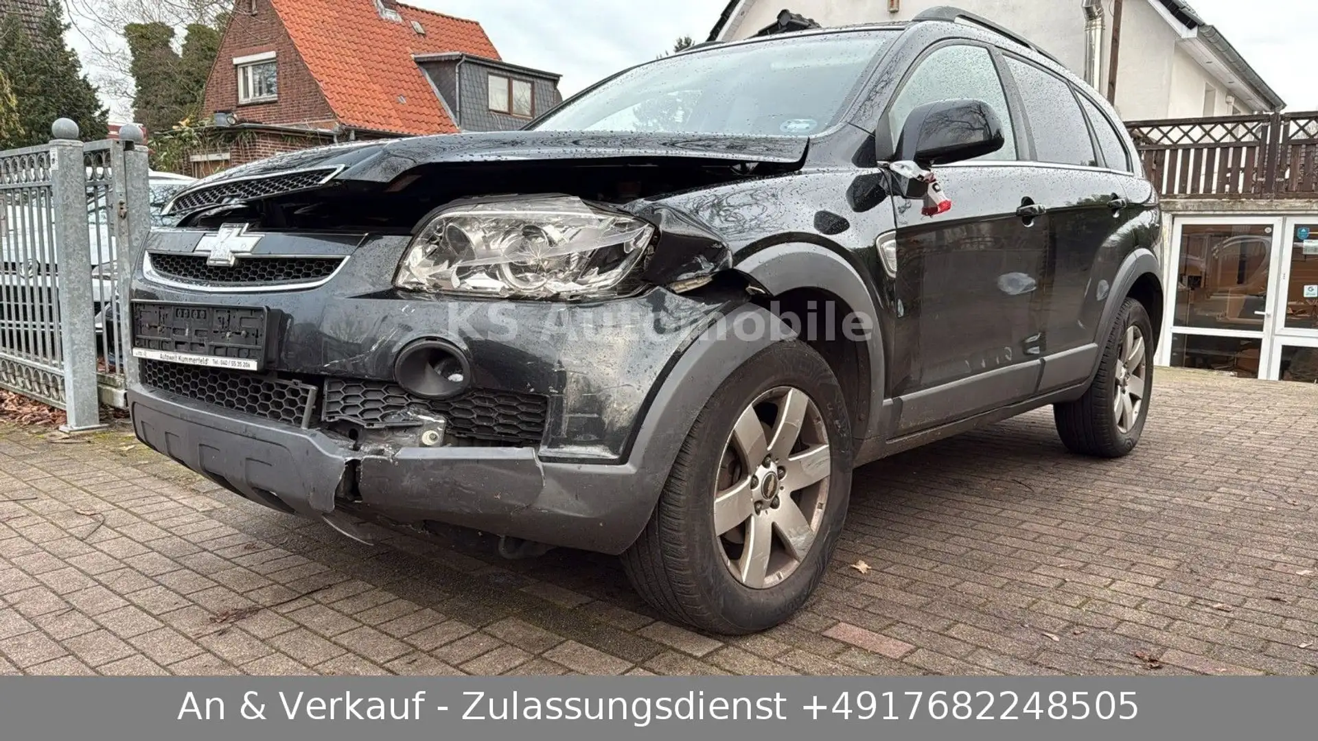 Chevrolet Captiva 2.4 LS 2WD Noir - 1