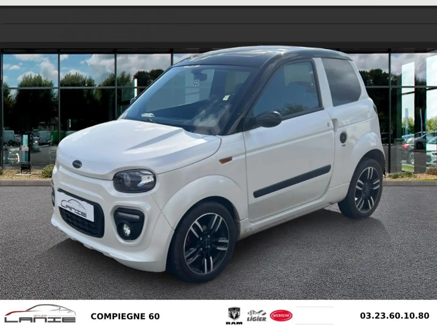 Microcar M.Go M GO 6 MUST CARPLAY ANDROID Blanc - 1