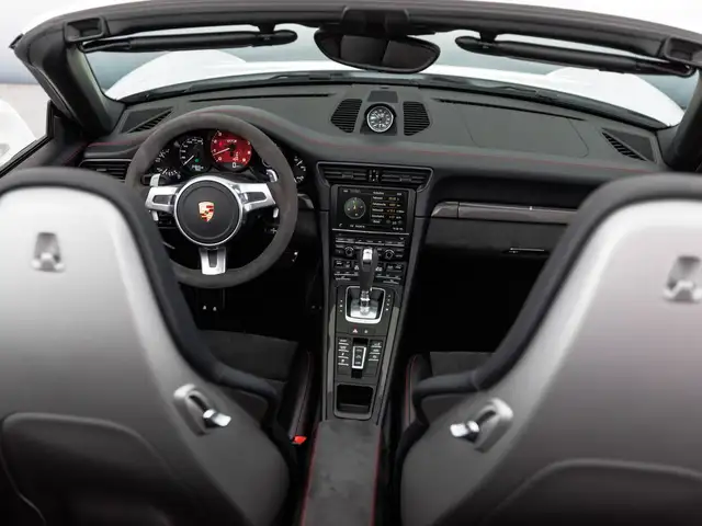 Porsche 911 Carrera GTS Cabrio (991) Ansicht 33