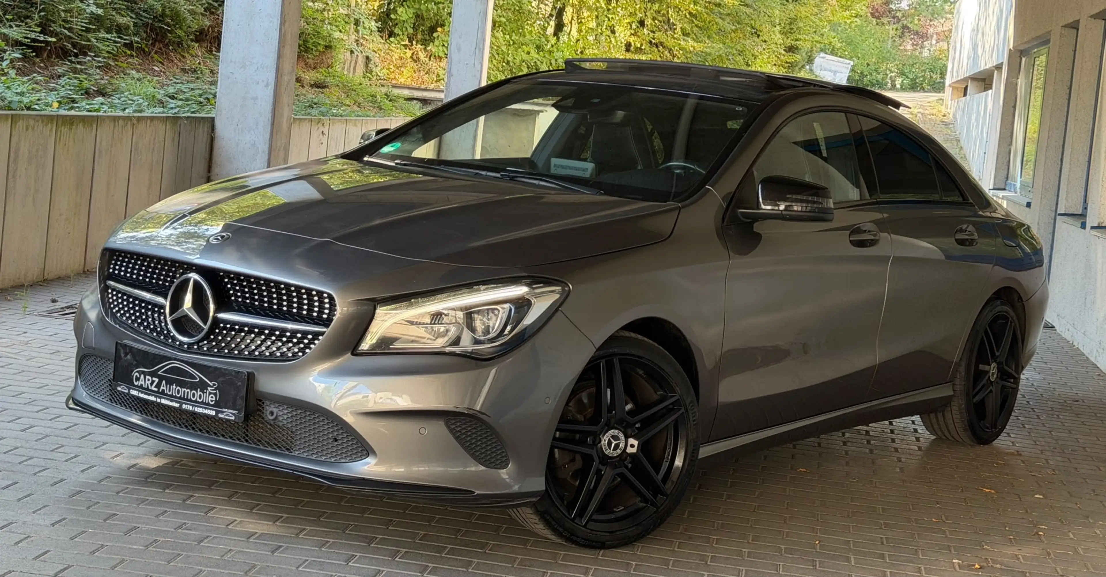 Mercedes-Benz CLA 180 CLA 180 (117.342)