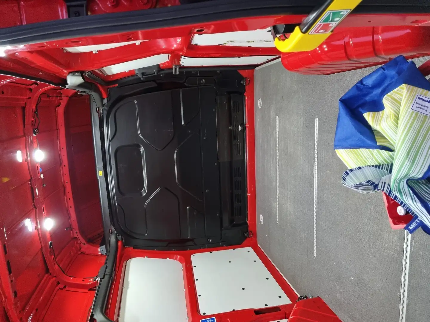 Ford Transit Custom 320 L1H2 Rot - 2