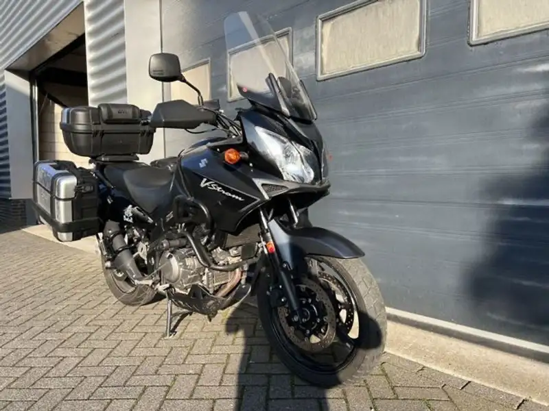 Suzuki V-STROM 650 - foto 5
