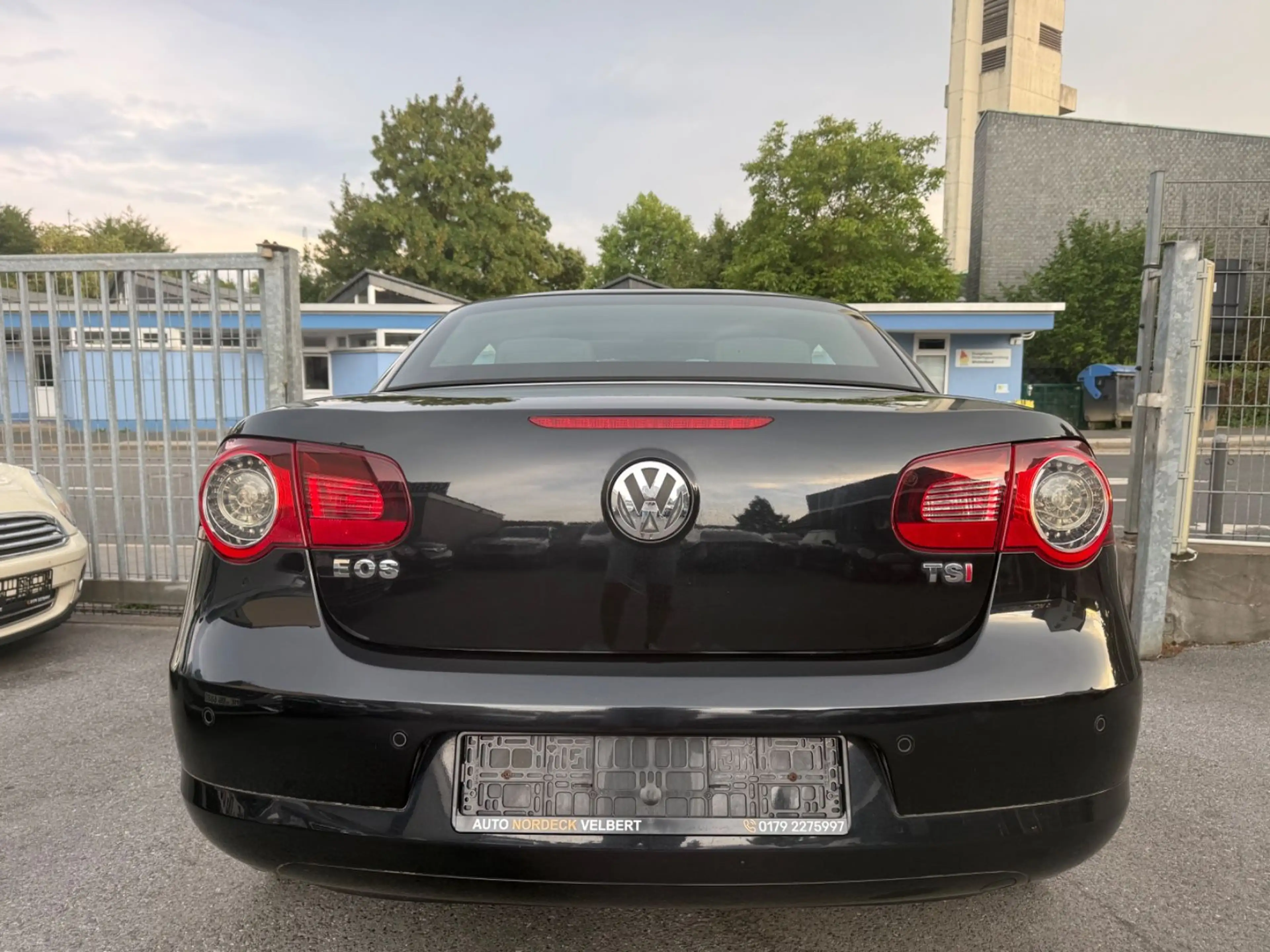 Volkswagen Eos 1.4 TSI Edition*1.Hand*Garantie*Leder* Voll * — photo 5