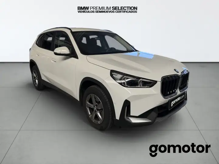 BMW X1 2023, foto 4