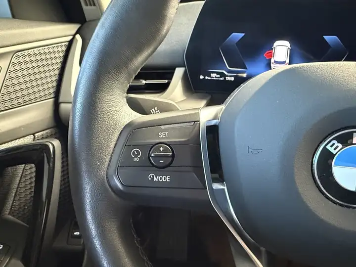 BMW X1 2023, foto 24