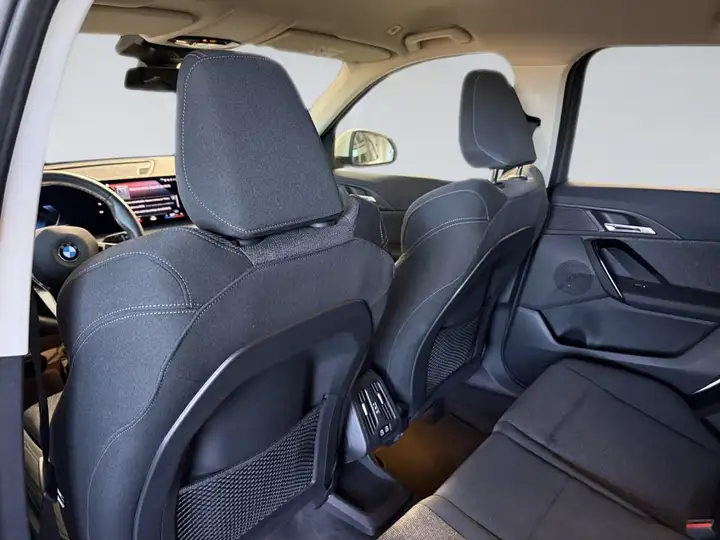 BMW X1 2023, foto 14