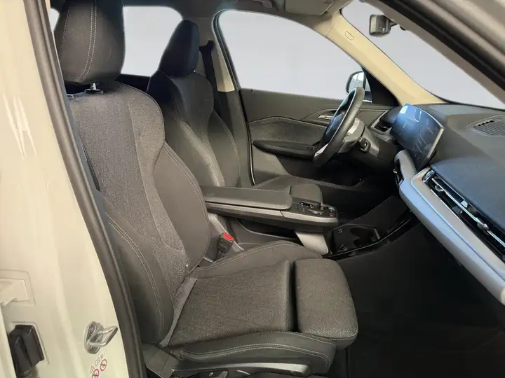 BMW X1 2023, foto 10