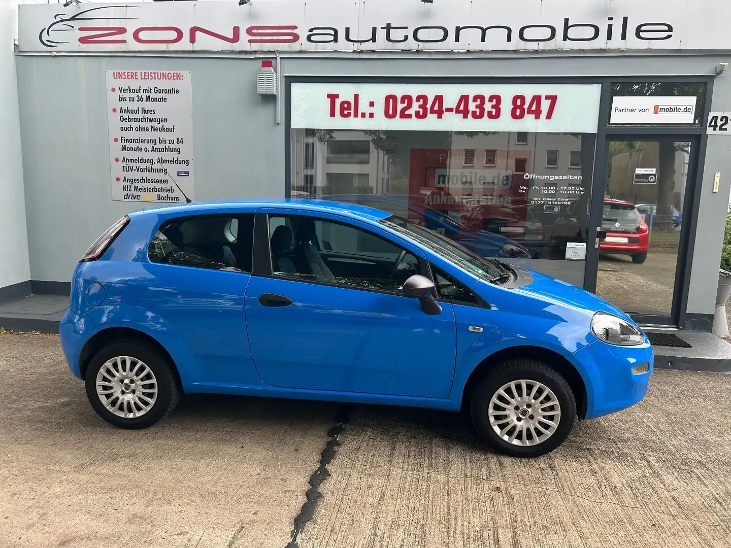 Fiat Punto 1.4 Benzin+CNG++NaviZB+AllwetterRäder+ Bleu - 1