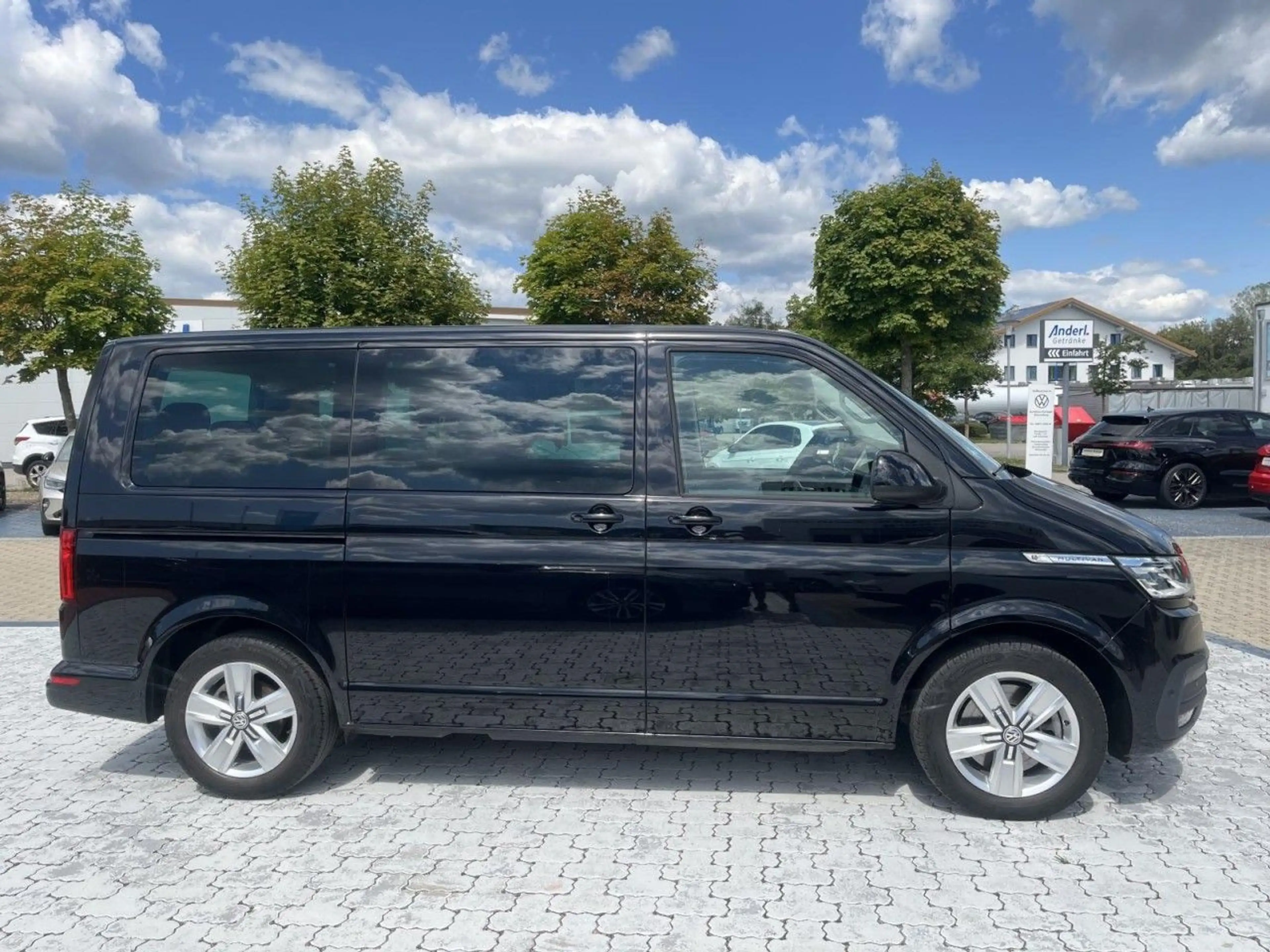 Volkswagen T6.1 Multivan Comfortline 2,0 TDI DSG 4Motion (L — photo 5
