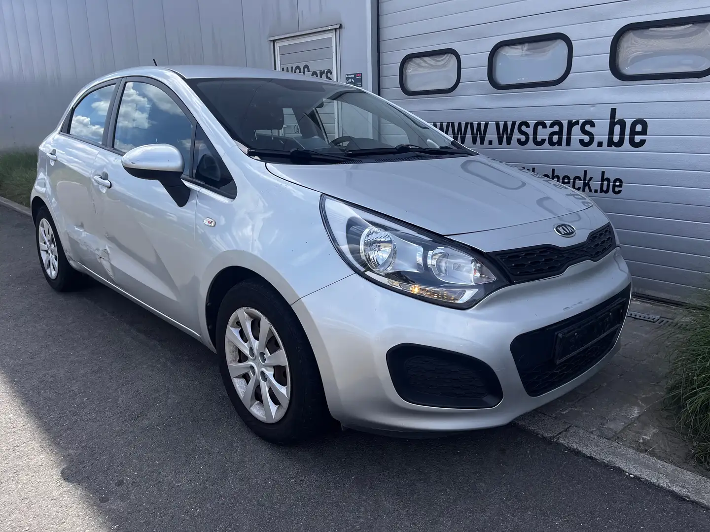 Kia Rio 1.2 / EURO 5 / AIRCO / 109 GR CO2 Argent - 1