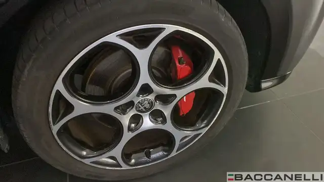 Alfa Romeo Tonale view 10